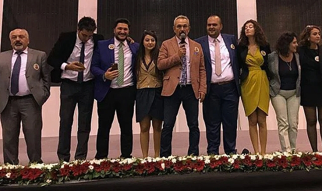 Destek çağrısı yapıldı:'İzmir Barosu eski başkanı Özkan Yücel ile yönetimi Ağır Ceza Mahkemesi'nde yargılanacak'