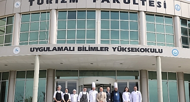 DEÜ, DÜNYACA ÜNLÜ ŞEFLERİ ANLAMLI PROJEDE BULUŞTURDU