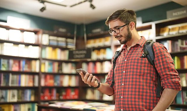 İşte detaylar! Üniversite öğrencilerine vergi muafiyetli (vergisiz) cep telefonu ve bilgisayar mı olacak?