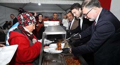 İzmir’in ‘AK Teşkilatlarında’ seçim heyecanı İl Başkanı Bilal Saygılı: ''İmtihanların tek ve en başarılı partisiyiz!''
