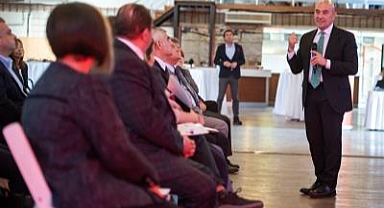 İzmir Vakfı tanıtım seferberliği ilan etti