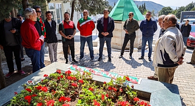 KADIZADE ZÜHTÜ IŞIL MEZARI BAŞINDA ANILDI