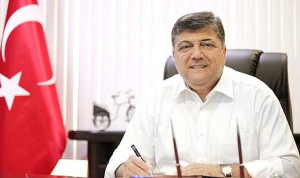 Kamil Okyay Sındır'dan Mesaj