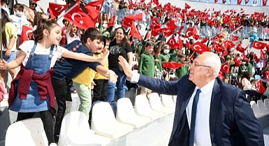Başkan İduğ mesaiye işçilerle başladı