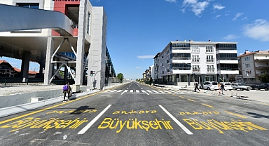 MANSUR YAVAŞ VE MERAL AKŞENER ETİMESGUT İSTASYON CADDESİ AÇILIŞI İLE ETİMESGUT-SİNCAN PROJELERİ TANITIM TÖRENİNDE BİR ARAYA GELECEK