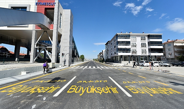 MANSUR YAVAŞ VE MERAL AKŞENER ETİMESGUT İSTASYON CADDESİ AÇILIŞI İLE ETİMESGUT-SİNCAN PROJELERİ TANITIM TÖRENİNDE BİR ARAYA GELECEK