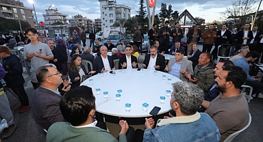 MENDERESLİLER İFTAR YEMEĞİNDE BİR ARAYA GELDİ
