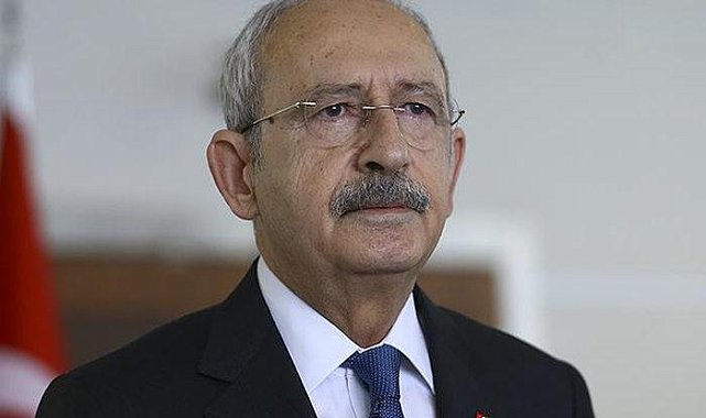 Seccade üzerindeki fotoğrafı gündemden düşmüyor! Kemal Kılıçdaroğlu'ndan yeni açıklama 'Samimi Müslümanlara sığınıyorum'