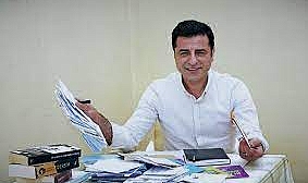 Selahattin Demirtaş: PKK'nın silah bırakması için elimizden geleni yapacağız ve mutlaka başaracağız