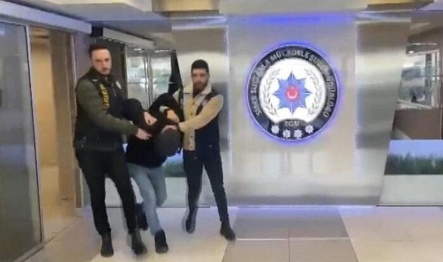 Togg'un adını kullanarak vatandaşları dolandırdı! Ekipler kıskıvrak yakaladı