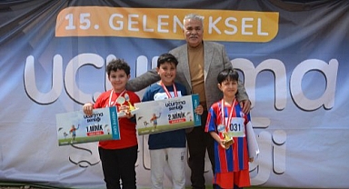 Torbalı'da 23 Nisan kutlamaları Uçurtma Şenliği ile başladı
