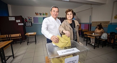 Abdül Batur: Demokrasi için tüm hemşehrilerimi oy kullanmaya davet ediyorum