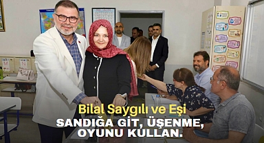 AK Parti İzmir İl Başkanı Bilal Saygılı Oyunu Kullandı