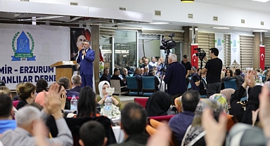 Başkan Sandal’dan Atatürk ve bayrak vurgusu: “Bizim harcımız Çanakkale’de karıldı”