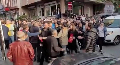 Beyoğlu Belediye Başkanı Yıldız'ın seçim çalışmalarında provokasyon