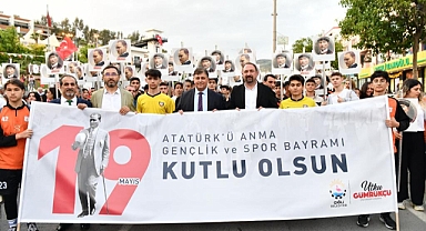 Çiğli 19 Mayıs’ı Ceylan Ertem Konseri ile kutladı
