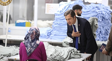 Deniz Yücel: Yobazlara inat, kadınlar kazanacak!