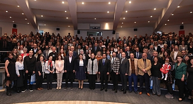 Dokuz Eylül Üniversitesi'nde Doçentlik Heyecanı