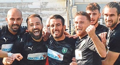 Efeler 09 FK Play-Off aşkına