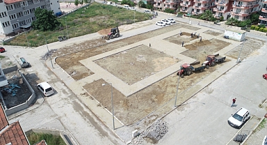 EFES SELÇUK YENİ BİR PARKA KAVUŞUYOR