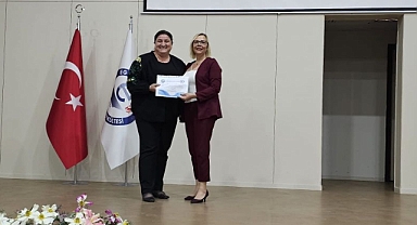 EÜ’de “Zihnin Esareti: Davranışsal Bağımlılık ve Mücadeleye Genel Bakış” konferansı düzenlendi.