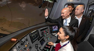 Fahrettin Altay-Narlıdere metrosunun ilk yolculu test sürüşü gerçekleştirildi