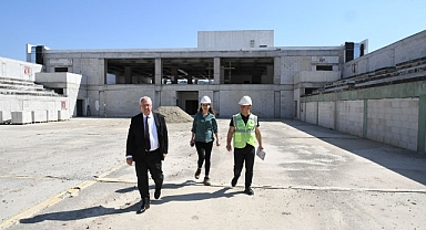 İzmir'e değer katacak Atatürk Gençlik ve Spor Merkezi'nin inşaatı hızla yükseliyor