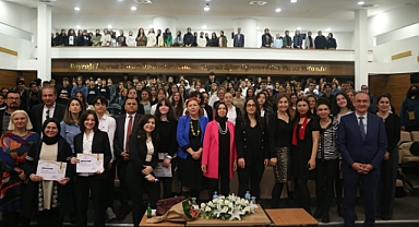 İzmir İl Milli Eğitim Müdürlüğünün “Anadolu Mektebi Yazar Okumaları” Faaliyetleri Aralıksız Devam Ediyor