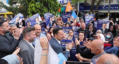 KAYA; CHP'nin birinci sıra adayı Atatürk'e ırkçı deyip, Fetö'ye övgüler yağdırıyor!
