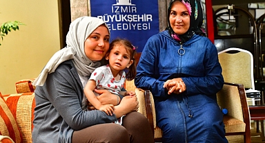Minik depremzede Öykü tedavi için Kahramanmaraş'tan İzmir'e getirildi
