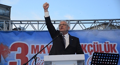 MÜSAVAT DERVİŞOĞLU: “BİZ DÜN DE ATATÜRKÇÜYDÜK BUGÜN DE ATATÜRKÇÜYÜZ”