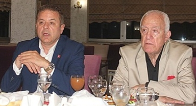 Oğul Aktuna Mersin'de Kılıçdaroğlu'na Destek Toplantısı Yaptı