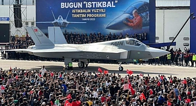 SON DAKİKA: ERDOĞAN DUYURDU İLK YERLİ SAVAŞ UCAĞIMIZIN ADI KAAN!