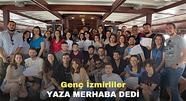 Genç İzmirliler yaza merhaba dedi