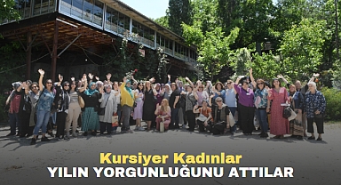 Kursiyer Kadınlar Yılın Yorgunluğunu Attılar