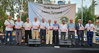 ANADOLU’NUN AŞIKLARI VEYSEL AŞKINA BORNOVA’DA BULUŞTU