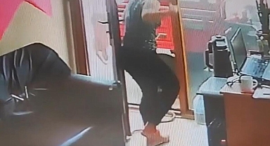 Çanakkale'de iş yerinde yılan paniği