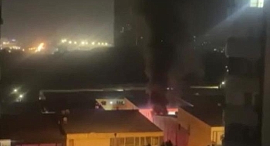İstanbul Esenyurt'ta plastik üretim tesisi alev alev yandı