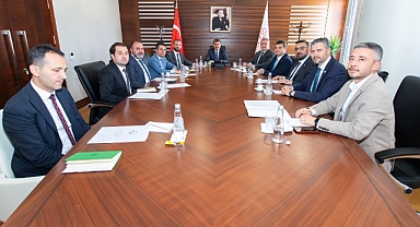 Türk Eczacılar Birliği heyetinden Hazine ve Maliye Bakanlığına ziyaret