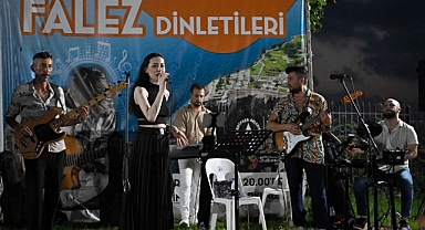 ANTALYA MURATPAŞA’DA ‘FALEZ DİNLETİLERİ’ DEVAM EDİYOR.