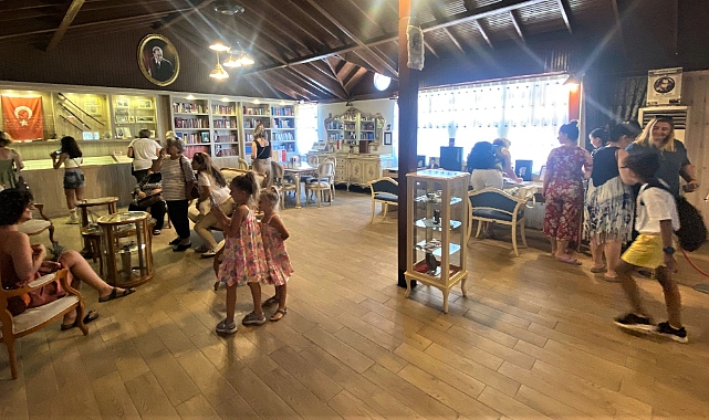 BORNOVA KENT TURU İLGİ GÖRDÜ