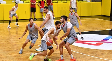 MERSİN BÜYÜKŞEHİR BELEDİYESİ SPOR KULÜBÜ GELECEĞİN BASKETBOLCULARINI SEÇİYOR