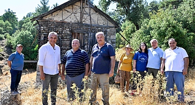 MURATPAŞA BELEDİYE BAŞKANI UYSAL, YAYLADA ÇOCUKLUK ARKADAŞLARIYLA BULUŞTU