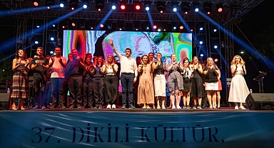 DİKİLİ’DE UĞUR MUMCU UNUTULMADI