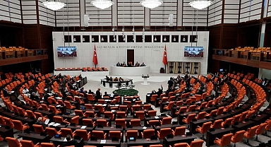 Suriye-Irak tezkeresi TBMM Genel Kurulu'nda kabul edildi