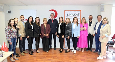 Türk Kızılay İzmir Kadın ve LİYAKAT el ele büyüyecek