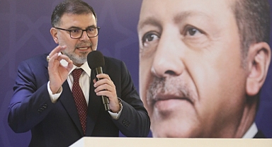 AK Parti İzmir İl Başkanı Saygılı'dan Soyer'e; ''100 yılın tarihine dil uzatan kendisi! 100 yıl geçse hizmet adamı olamayacak da kendisi!''