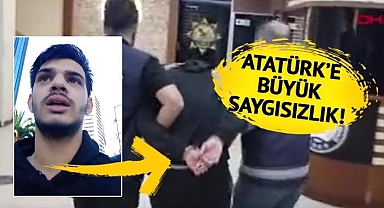 Atatürk'e büyük saygısızlık sonrası ters kelepçeyle gözaltına alındı! Camide imam dua edince hakaret etmişti... Sosyal medyada tepki çeken görüntüler