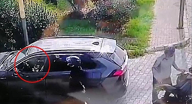 Gaspa uğrayan adamın inanılmaz intikamı! 2 kişiyi de aracıyla çarparak öldürdü! O anlara ilişkin görüntüler ortaya çıktı…