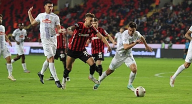 Gaziantep FK - Çaykur Rizespor maçında bir garip olay